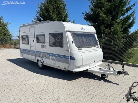 Hobby, De luxe 450, stan, 4osoby - Břežany I 35 - Bazar