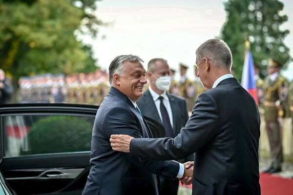 Orbán: Ukrajina není připravena na členství v EU