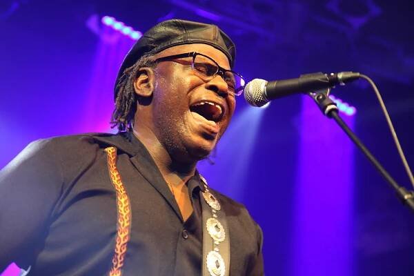 Fotogalerie: Joe Louis Walker, Praha, 12.11.2018