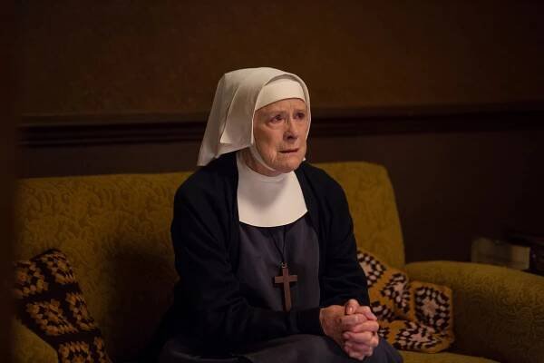 Zavolejte porodní sestřičky - Epizoda 8 - Z filmu - Judy Parfitt