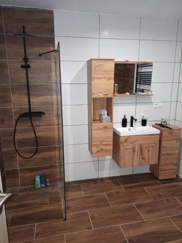 Kuchyň nebo kuchyňský kout v ubytování Chalupa U Jezu Bělá