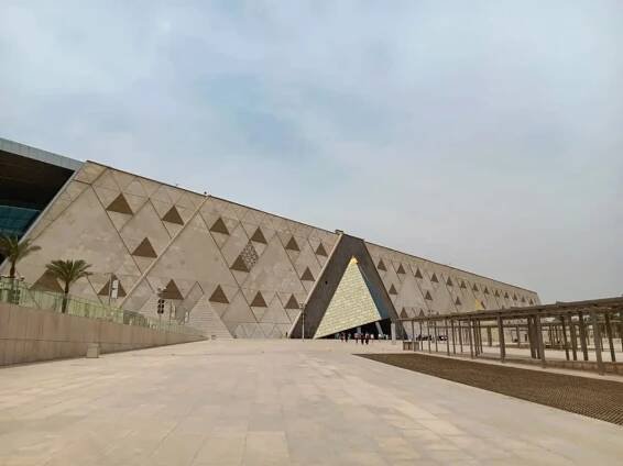 Egypt otevřel chrám pokladů za miliardu dolarů: Největší muzeum svého druhu