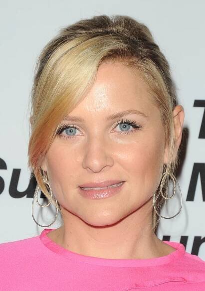 headshot Of Jessica Capshaw