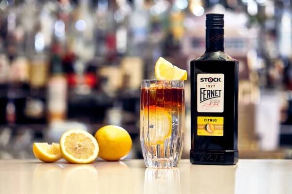 Namíchejte si osvěžující drinky: Zkuste naše osvědčené recepty - iMnam.cz
