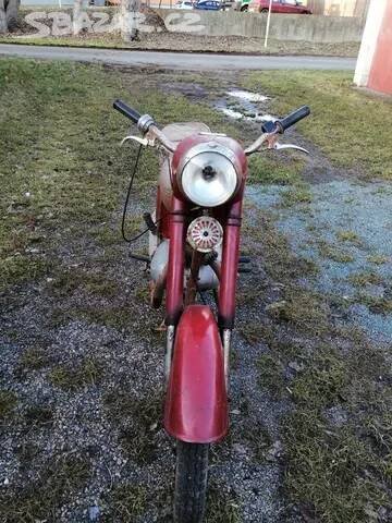 JAWA 250 / 353