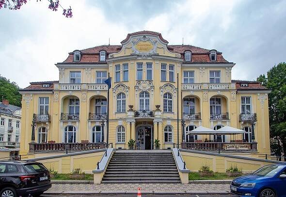 Soubor:Teplice Kamenné lázně 1.jpg – Wikipedie