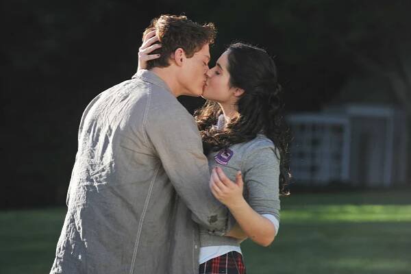 Záměna - Série 1 - The Sleep of Reason Produces Monsters - Z filmu - Sean Berdy, Vanessa Marano
