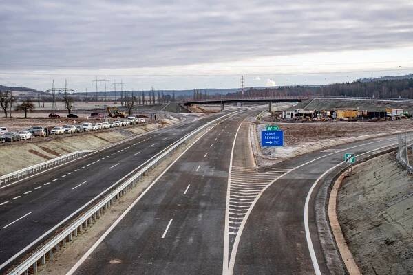 Nový úsek. ŘSD chce v roce 2021 prodloužit dálnici D6 u Krupé