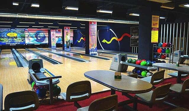 Bowling - 6 profesionálních bowlingových drah | OpavskoCard.cz