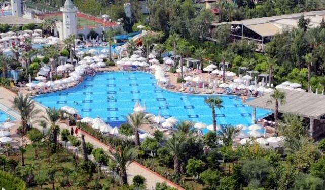 Delphin Imperial recenze