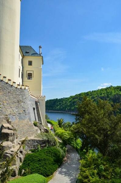 Zámek Orlík nad Vltavou u Orlické přehrady | Regiontourist.cz