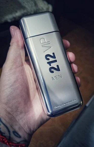212 VIP Men Carolina Herrera pro muže