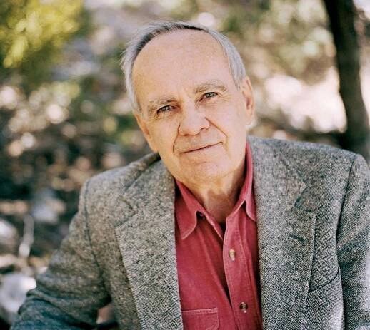 Ve věku 89 let zemřel americký spisovatel Cormac McCarthy