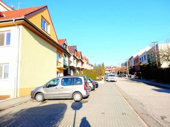 Prodej Byt 1+kk, Sadová, Moravany, okres Brno-venkov