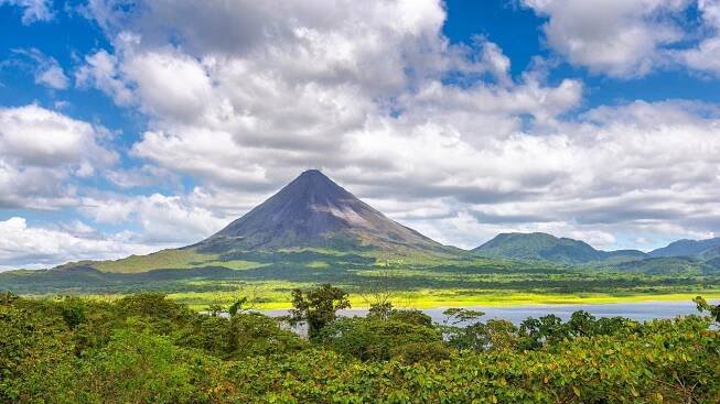 Empowering Communities to Explore Nature and Protect the Environment 