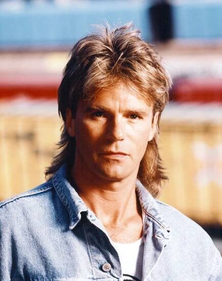 Richard Dean Anderson Website - Photo Gallery - MacGyver