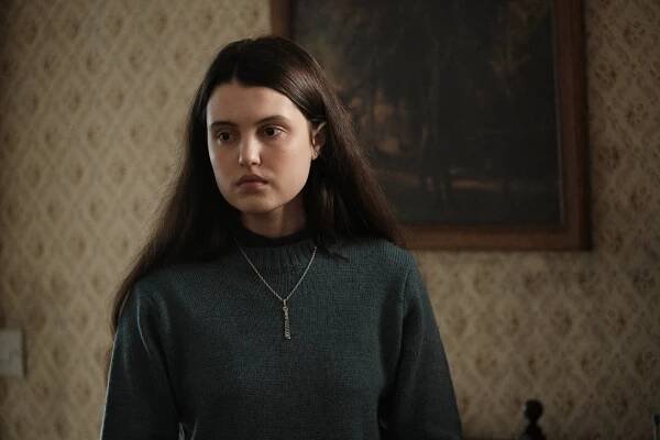 The Crow Girl - The Dirt She Can't Bury (E04) (2025)