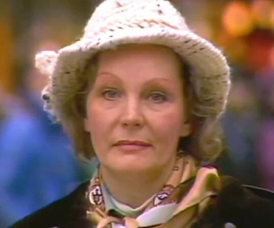 Edda Göring Biography - Facts, Childhood, Family Life & Achievements