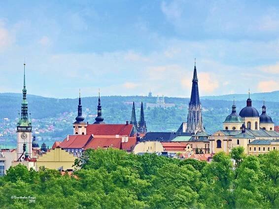 Panorama Olomouce - sv.Kopeček<br>foto: Dr. Krajci Dimitrolos [DK]