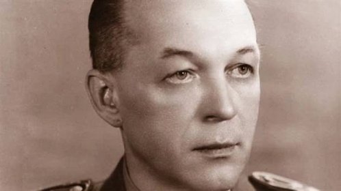 Náčelník Hlavního štábu Československé armády – armádní generál Bohumil Boček.