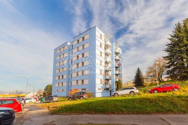 Prodej bytu 4+1 s balkonem, 93 m2, Povážská, Strakonice – QARA
