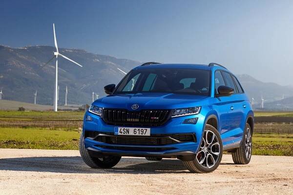 Jaká je nová Škoda Kodiaq RS? Není vyloženě sportovní, ale skvělé snoubí svižné cestování a rodinné pohodlí