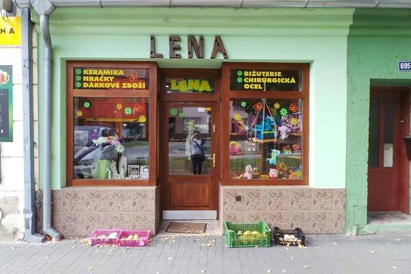 LENA foto 1