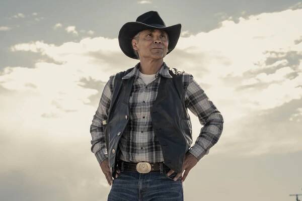'Dark Winds' Star Zahn McClarnon on Shared Trauma With His Character