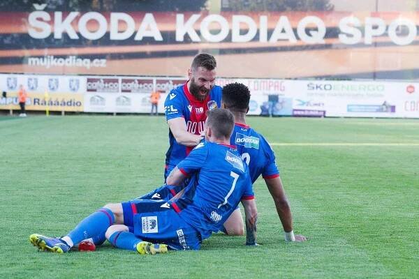 Mistři! Plzeň po čtyřech letech získala fotbalový titul, Slavia skončí druhá