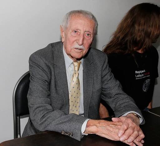 Odchod další legendy! Zemřel pohádkový dědeček Kostelka (†91)