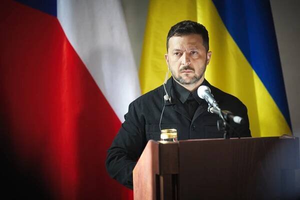 Oficiální návštěva prezidenta Ukrajiny Volodymyra Zelenského v Praze v České republice dne 4. dubna 2025