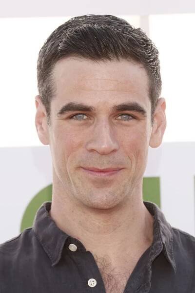 'Under the Dome' Adds 'CSI: NY' Star, Newcomer as Regulars for Season Two