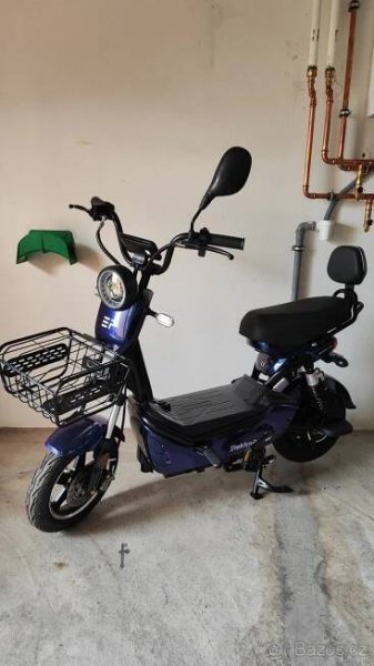 Elektroskútr SUNRA MAX