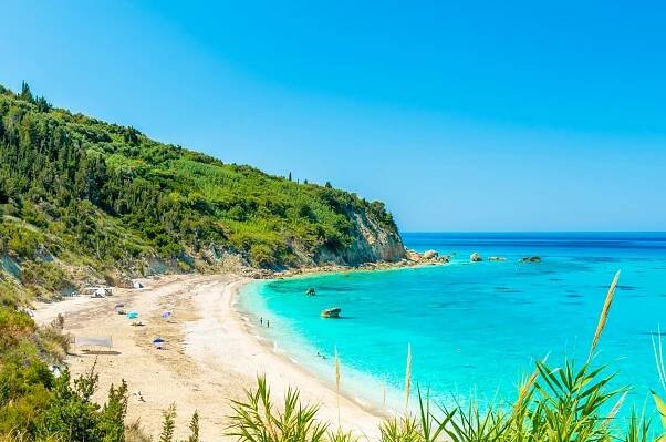 Avali beach, ostrov Lefkada, Řecko — Stock Fotografie © lucianbolca #79624096