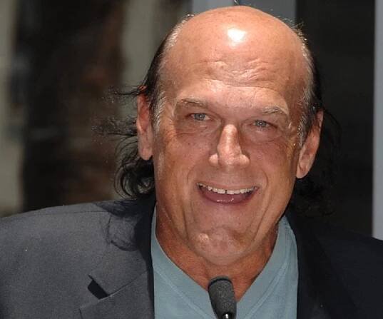 Jesse Ventura Biography - Facts, Childhood, Family Life & Achievements