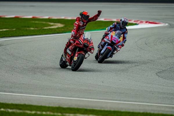 Kalendář závodů Moto GP 2025 dnes výsledky, pořadí, stream