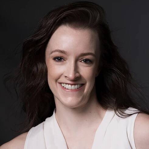 Jennifer_NEW_Headshot.jpg