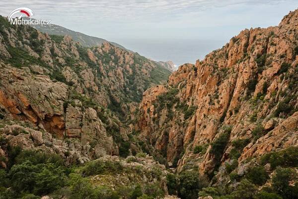 Korsika – Sardinie – Španělsko – Gibraltar cestopis na motorce | Motorkáři.cz