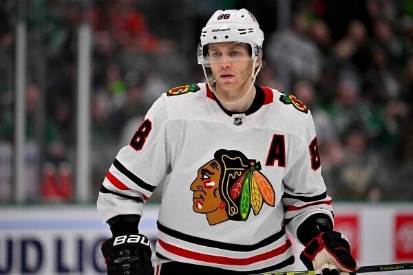 Chicago přišlo o legendu. Útočník Kane zamířil k Rangers, chce čtvrtý Stanley Cup