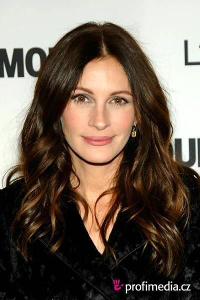 Julia Roberts - celebrity účes - HappyHair