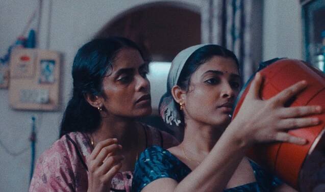 Kani Kusruti, Divya Prabha - Záblesky naděje - Z filmu