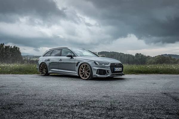 ABT_RS4+_nardo_GR21_racinggold-1