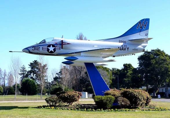 List of displayed Douglas A-4 Skyhawks - Wikipedia