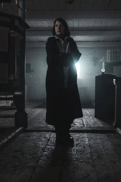 Utö - Ääni - Z filmu - Elena Leeve