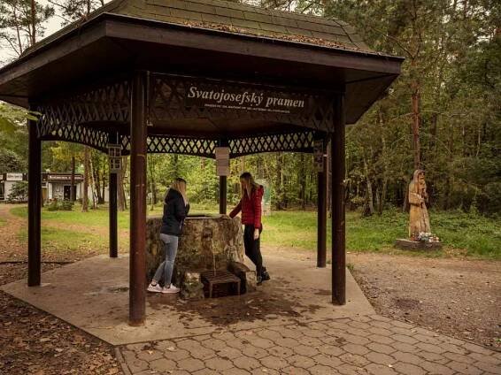 Počesku: Kam vyrazit na výlet ve středních Čechách - Tojesenzace.cz