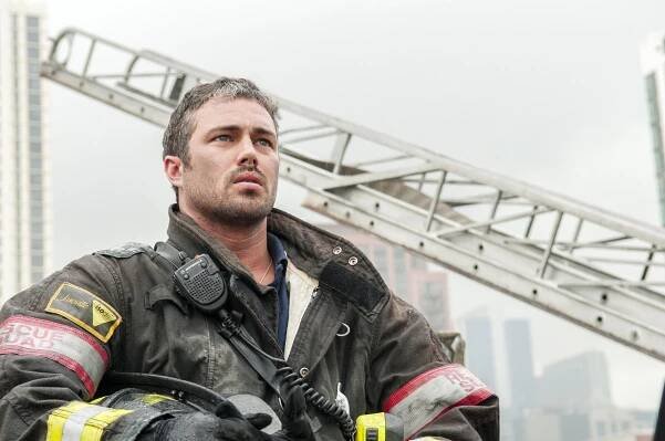 Chicago Fire - Láska neumírá - Z filmu - Taylor Kinney