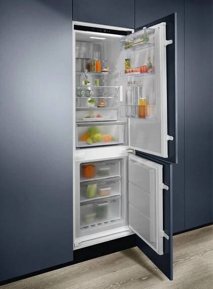 Lednice Dvoudveřová chladnička Electrolux ENC8MD18S