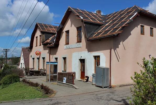 Soubor:Věžnice, Horní Věžnice, restaurant.jpg – Wikipedie