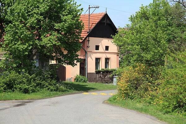 Doubravčice – dům čp. 41 – Kolínsko (Cesty a památky)