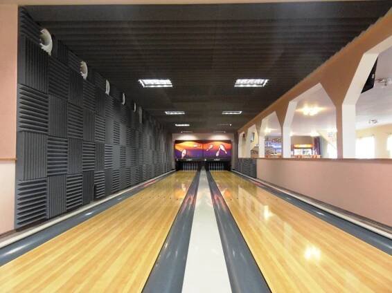 Odhlučnění strojovny bowlingu a akustika bowlingové dráhy | akusticka-pena.cz